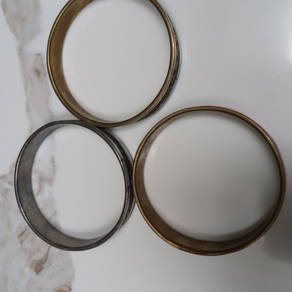 Vintage Mother of Pearl bronze bracelets - Picture 4 of 7